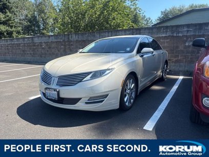 Used 2014 Lincoln MKZ AWD w/ Equipment Group 102A Reserve