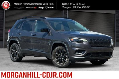 Used 2023 Jeep Cherokee Altitude Lux