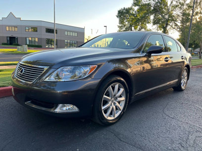 Used 2009 Lexus LS 460 AWD w/ Comfort Seating Pkg