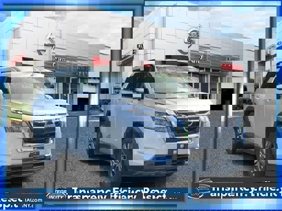 Used 2024 Nissan Pathfinder SV