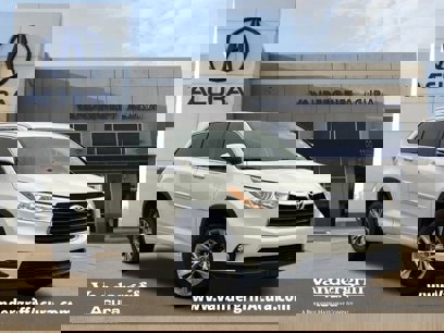 Used 2014 Toyota Highlander XLE