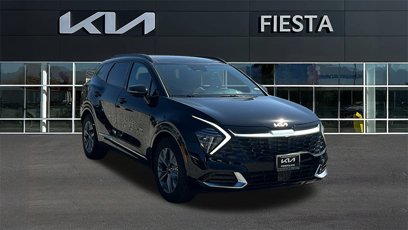 New 2025 Kia Sportage SX