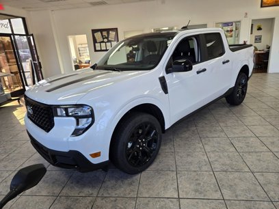 New 2025 Ford Maverick XLT w/ XLT Luxury Package