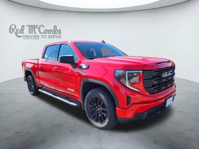 Used 2024 GMC Sierra 1500 Elevation w/ LPO, Elevation Black Package