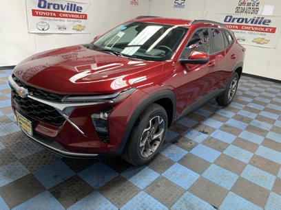 New 2025 Chevrolet Trax LT