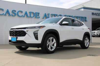 New 2025 Chevrolet Trax LS w/ LS Convenience Package