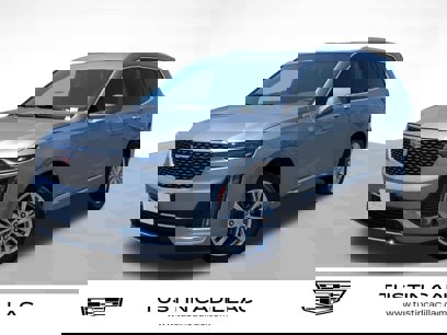 Used 2025 Cadillac XT6 Luxury