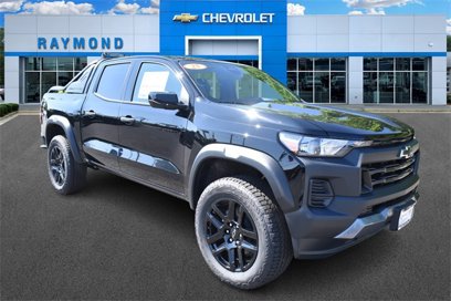 New 2025 Chevrolet Colorado Trail Boss w/ Midnight Edition
