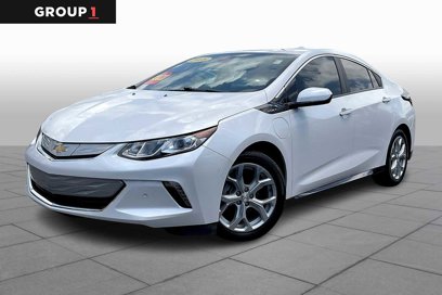 Used 2018 Chevrolet Volt Premier w/ Driver Confidence Package