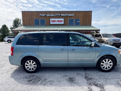Used 2010 Chrysler Town & Country Touring Plus w/ Premium Group