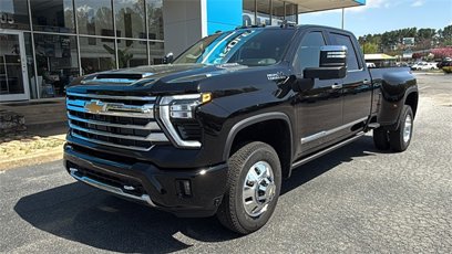 New 2025 Chevrolet Silverado 3500 High Country w/ High Country Premium Package