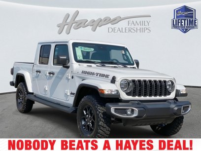 New 2025 Jeep Gladiator Sport