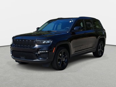 Used 2024 Jeep Grand Cherokee Limited w/ Black Appearance Package