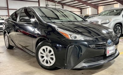 Used 2021 Toyota Prius LE