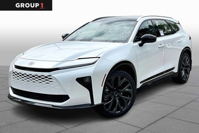 New 2025 Toyota Crown Signia