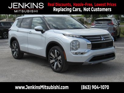 New 2025 Mitsubishi Outlander SE