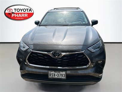 Used 2022 Toyota Highlander Platinum