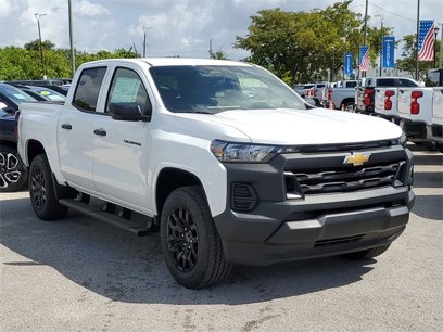 New 2025 Chevrolet Colorado W/T w/ WT Custom Package