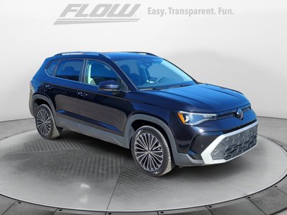 New 2025 Volkswagen Taos SE