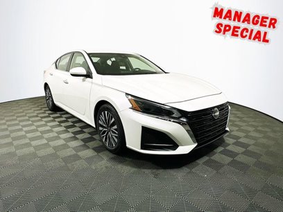 Used 2023 Nissan Altima 2.5 SV