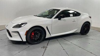 New 2025 Toyota GR86 Premium
