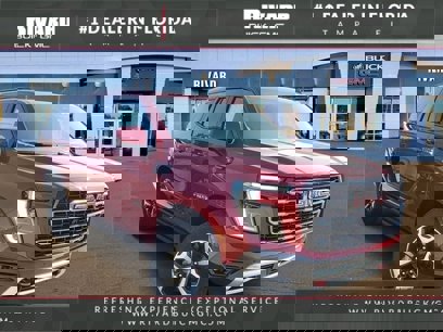 New 2025 GMC Yukon AT4