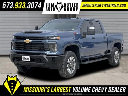 Used 2025 Chevrolet Silverado 2500 Custom w/ Custom Value Package