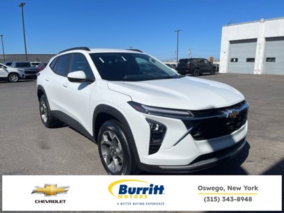 New 2025 Chevrolet Trax LT w/ LT Convenience Package