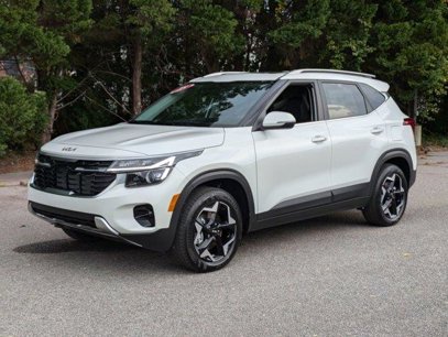 New 2025 Kia Seltos EX w/ EX Sunroof Package