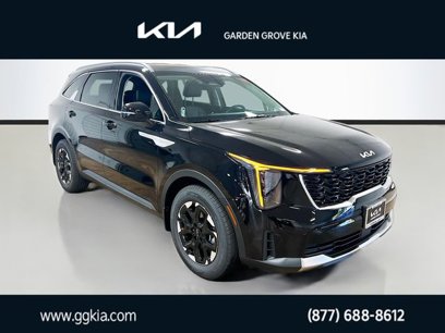 New 2025 Kia Sorento S