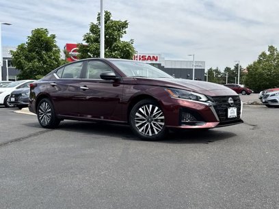 Used 2024 Nissan Altima 2.5 SV