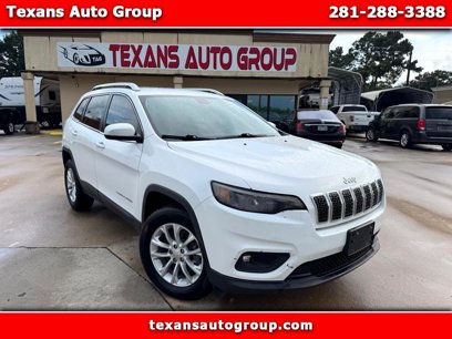 Used 2019 Jeep Cherokee Latitude Plus w/ Cold Weather Group
