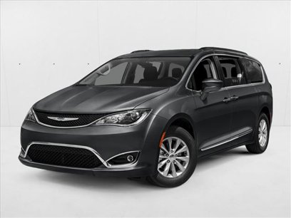 Used 2017 Chrysler Pacifica Limited