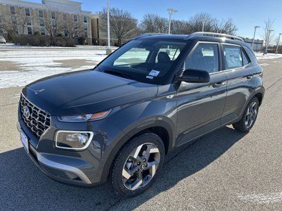 New 2025 Hyundai Venue Limited