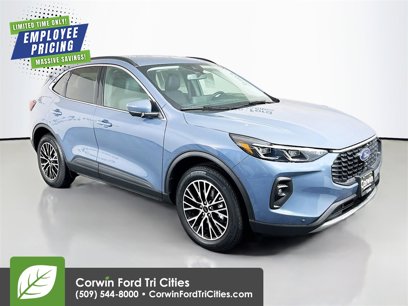 New 2025 Ford Escape SE w/ PHEV Premium Package