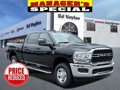 New 2024 RAM 2500 Tradesman w/ Chrome Appearance Group