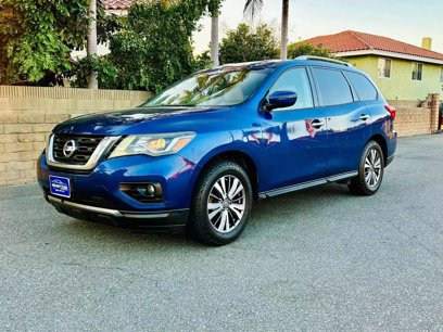 Used 2018 Nissan Pathfinder SV