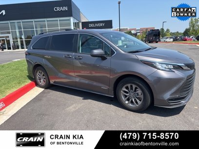 Used 2021 Toyota Sienna LE