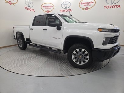 Used 2024 Chevrolet Silverado 2500 Custom w/ Custom Value Package