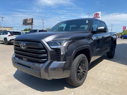 New 2025 Toyota Tundra SR5