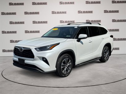 Used 2022 Toyota Highlander XLE