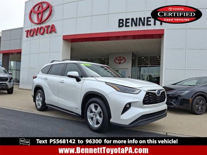 Certified 2023 Toyota Highlander LE