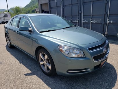Used 2009 Chevrolet Malibu LT w/ Premium Mat Package
