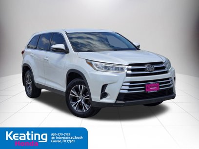 Used 2019 Toyota Highlander LE