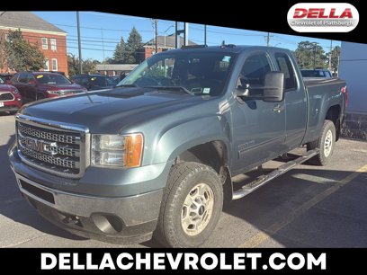Used 2013 GMC Sierra 2500 SLE w/ Convenience Package