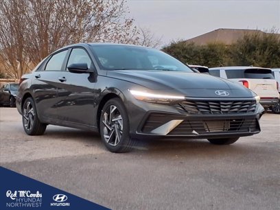 New 2025 Hyundai Elantra Sport