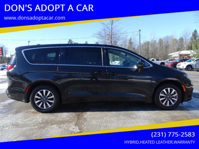 Used 2023 Chrysler Pacifica Touring-L