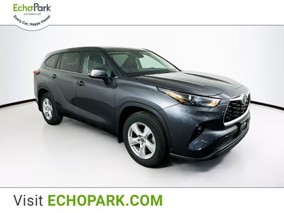 Used 2023 Toyota Highlander LE
