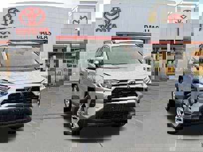 Used 2021 Toyota RAV4 XLE w/ Convenience Package