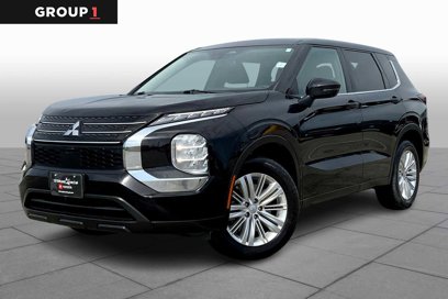 Used 2023 Mitsubishi Outlander ES